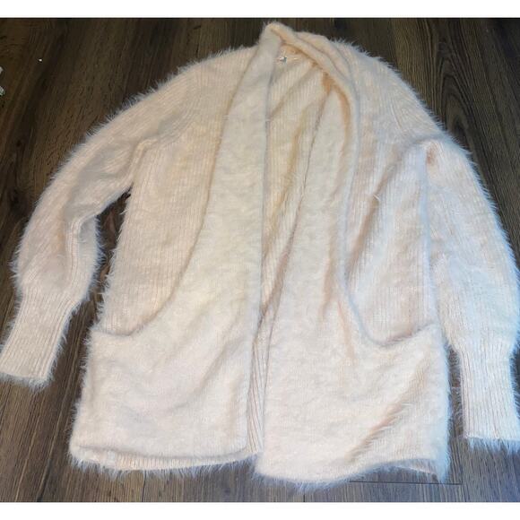 EUC Anthropologie Knitted & Knotted Pink Fuzzy Eyelash Cardigan XS Oversized Fit - Picture 10 of 14